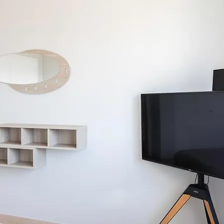 Superb Floor, Sea And Mountain View Appartamento