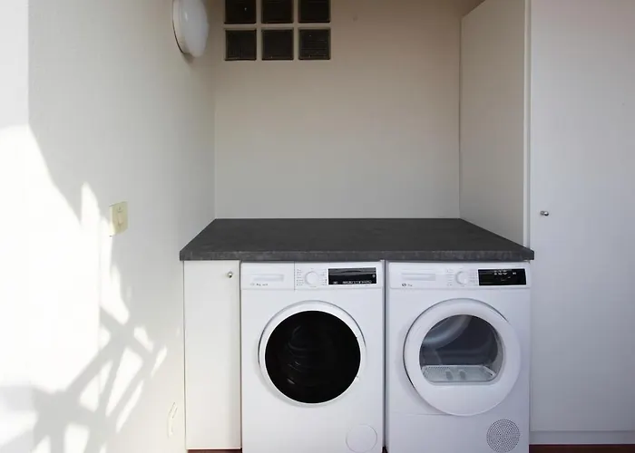 Superb Floor, Sea And Mountain View Apartment