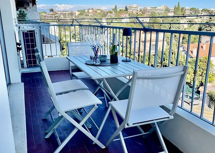 Superb Floor, Sea And Mountain View Apartment