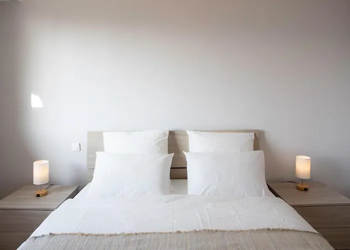 Superb Floor, Sea And Mountain View Apartment Antibes